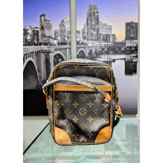 Handbag Louis Vuitton Danube Monogram 125070057