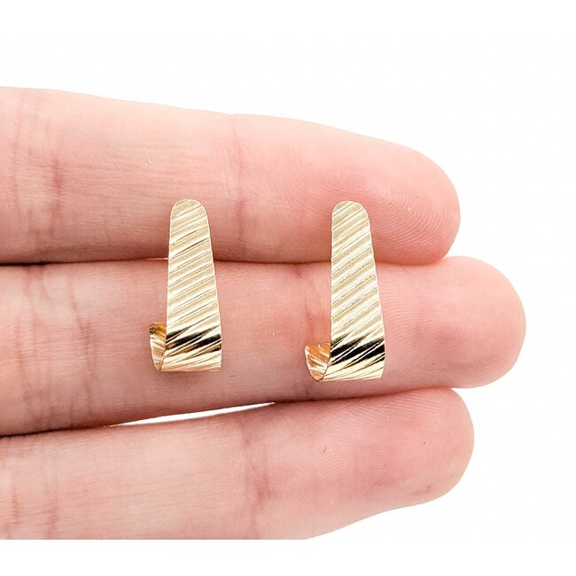 Earrings J Stud 14ky 16x7mm .9g 125072004