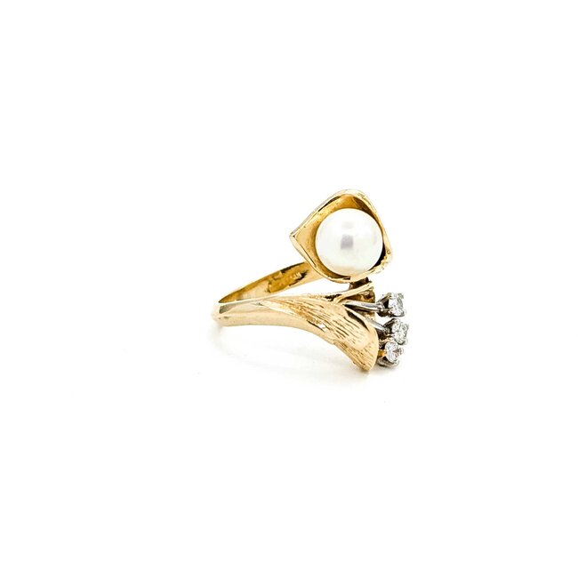 Ring Mid Century Fan Style .09ctw Round Diamonds 6.8mm Akoya Pearl 14ky Sz5 5.8g 225070104