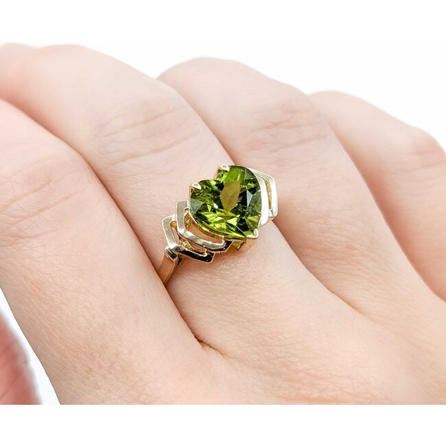 Ring Heart 3.50ct Peridot 14ky Sz7.75 4.0g 225070103