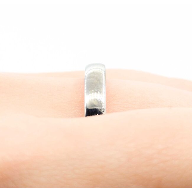 Ring Polished 14kw 4mm Sz10 6.5g 125062028