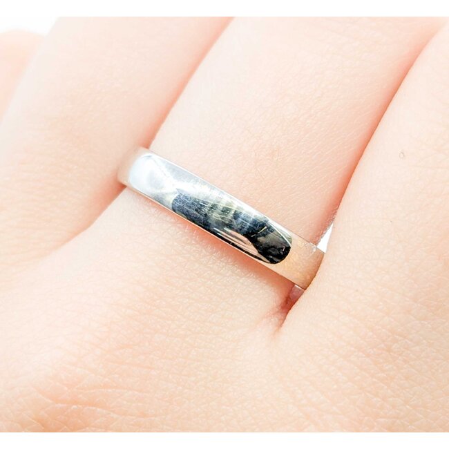 Ring Polished 14kw 4mm Sz10 6.5g 125062028