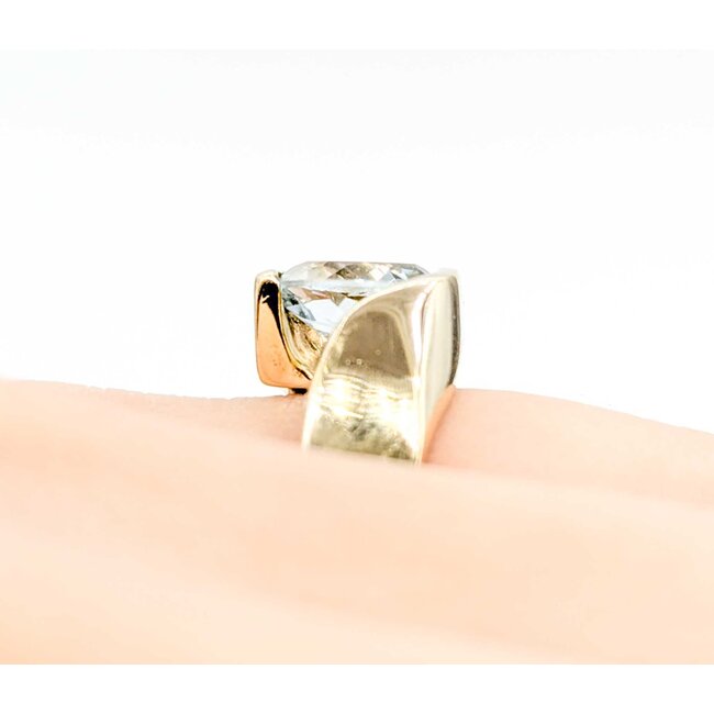 Ring 1.75ct Aquamarine 14ky Sz5.5 6.3g 225080043