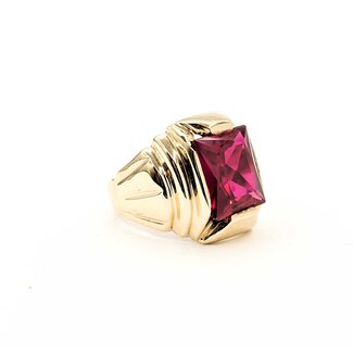 Ring Red Synthetic Stone 10ky Sz6.5 6.5g 225080050