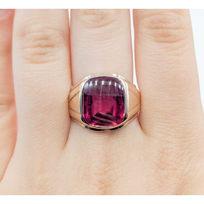 Ring Vintage Signet 12x14mm Syn Ruby 10ky Sz9.75 6.5g 225080023