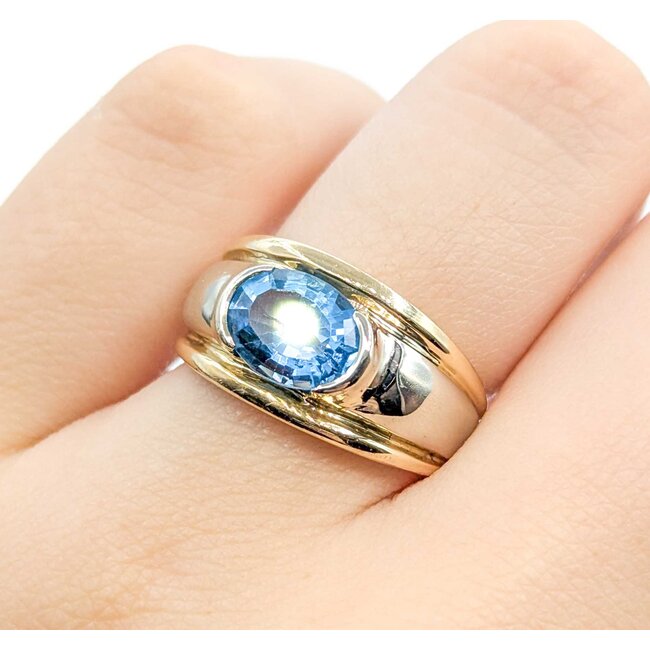 Ring 2.30ct Swiss Blue Topaz 14ktt Sz6 8.9g 225080041