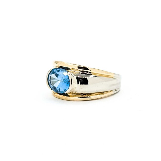 Ring 2.30ct Swiss Blue Topaz 14ktt Sz6 8.9g 225080041
