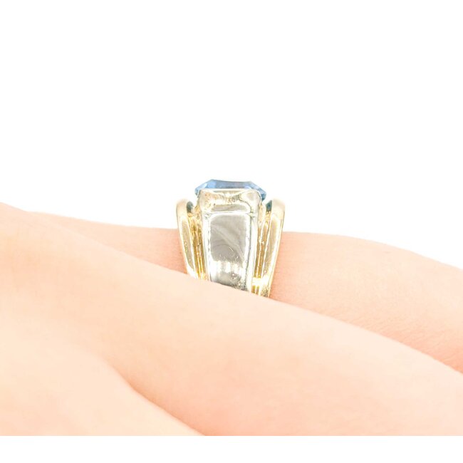 Ring 2.30ct Swiss Blue Topaz 14ktt Sz6 8.9g 225080041