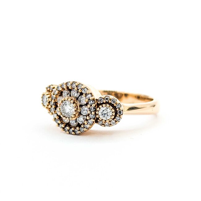 Ring Floral .50ctw Round Diamonds 18kr Sz6 7.0g 225080056