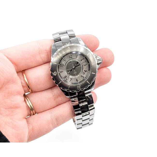 Watch Chanel J12 OM76456 Grey 34mm Ceramic 6.5" Watch Only 225086608