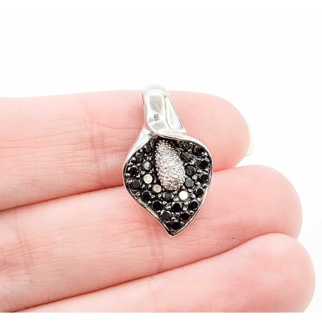 Pendant .50ctw Round Diamonds 14kw 23x12mm 3.26g 225080073