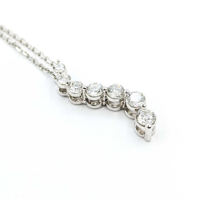 Pendant w/Chain 7 Stone Journey 1.00ctw Round Diamonds 14ky 25x6.5mm 18" 4.42g 225090013