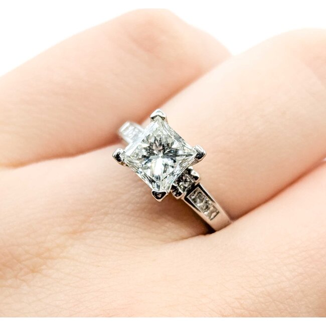 Ring 1.57ct Princess Diamond .12ctw Diamonds 14kw sz5.25 3.7g 225080085