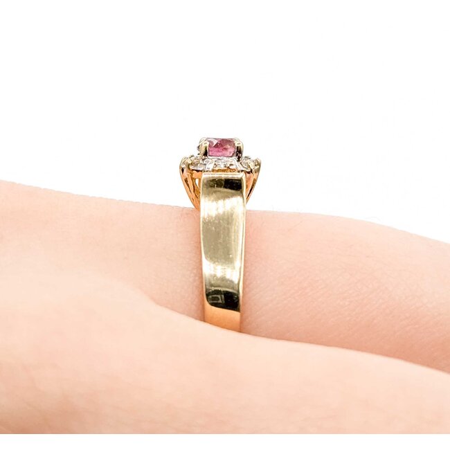 Ring .02ctw Single Cut Diamonds .27ct Pink Tourmaline 14ky 8mm Sz7.5 3.13g 225090006