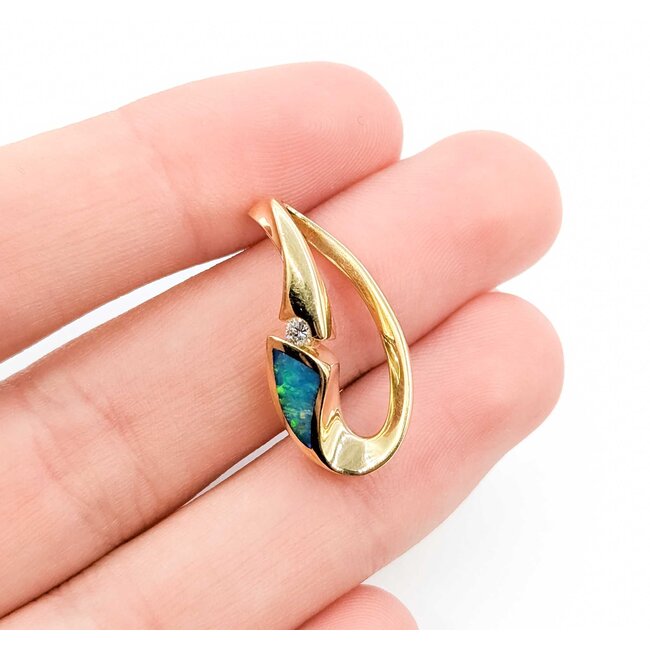 Pendant .06ct Round Diamonds Opal 14ky 25x12mm 3.01g 225080065