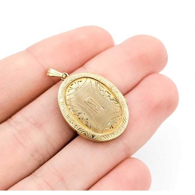Locket Etched "M" Monogram 10ky .9x.6" 3.1g 125062044