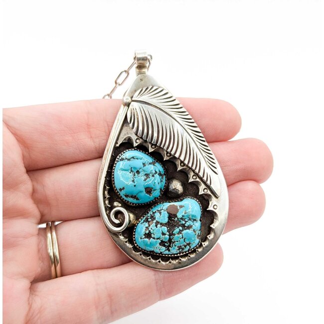 Pendant Native American 22" chain Turquoise SS 64x37mm 31.4g 225080027