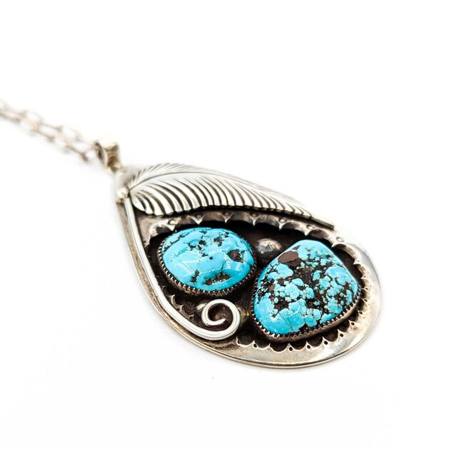 Pendant Native American 22" chain Turquoise SS 64x37mm 31.4g 225080027