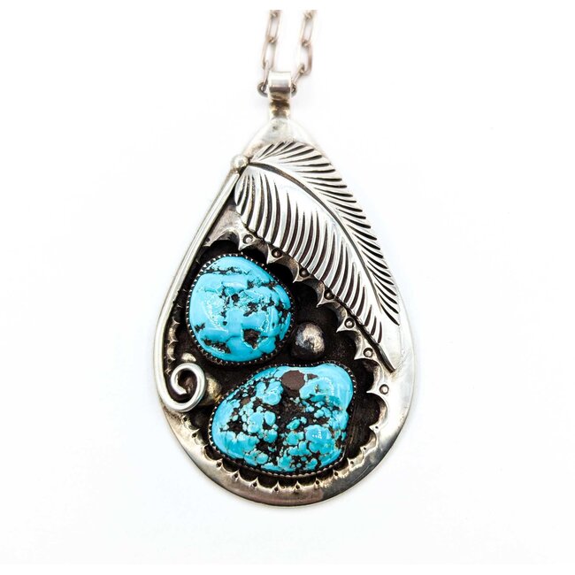 Pendant Native American 22" chain Turquoise SS 64x37mm 31.4g 225080027