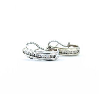 Earrings J-Hoop Omega Back .25ctw Round Diamonds 10kw .6x.1" 2.5g 125060152