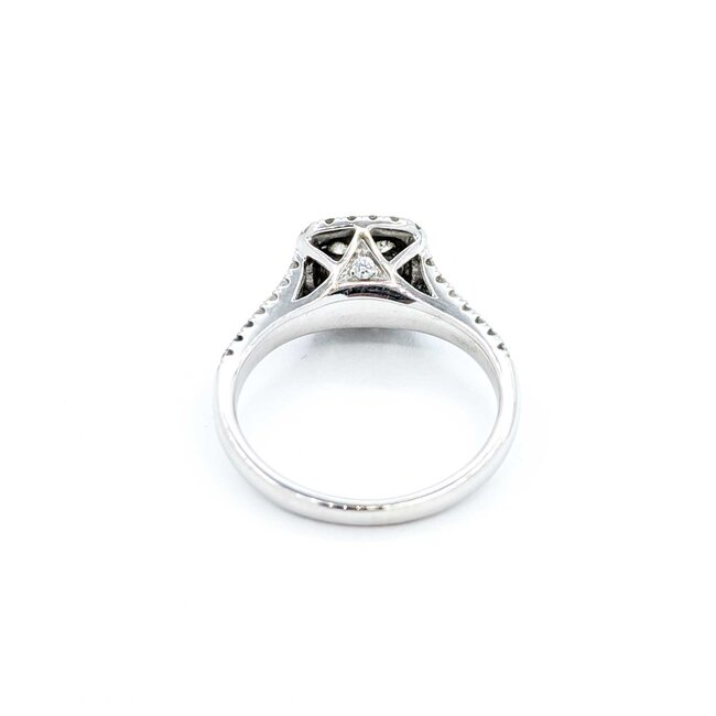Ring Cluster .80ctw Round Diamonds 14kw 9.5x9.5mm Sz7 3.78g 125080008