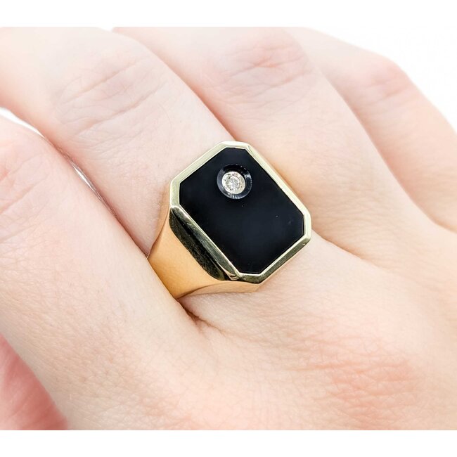 Ring Signet .05ct Round Diamond 3ct Black Onyx 14ky 17x14mm Sz11.5 8.04g 125080009