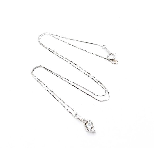 Pendant W/Chain Box Chain .25ct Round Diamond 14kw 17x6.5 18" 2.14g 225090019