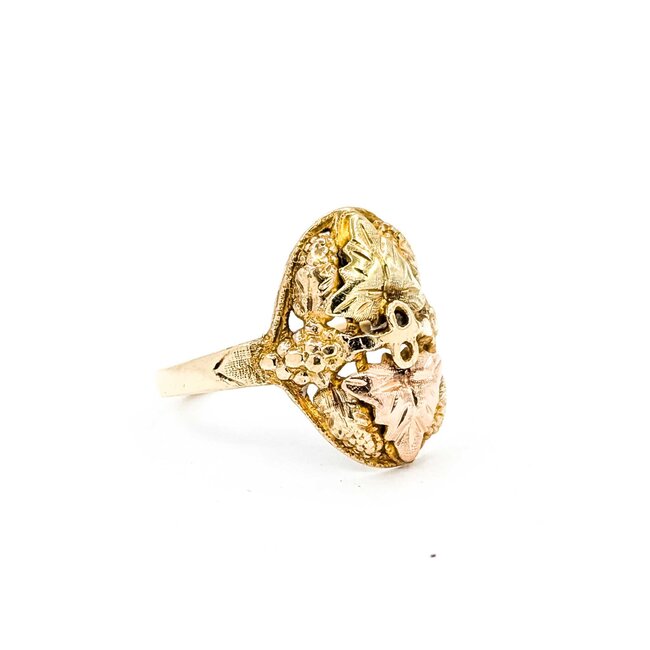 Ring Black Hills Gold Leaf Motif 10ktt 18mm Sz7 3.55g 125092034