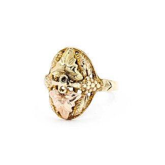 Ring Black Hills Gold Leaf Motif 10ktt 18mm Sz7 3.55g 125092034
