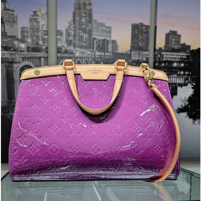 Handbag Louis Vuitton Brea MM Amethyst Vernis 125095092