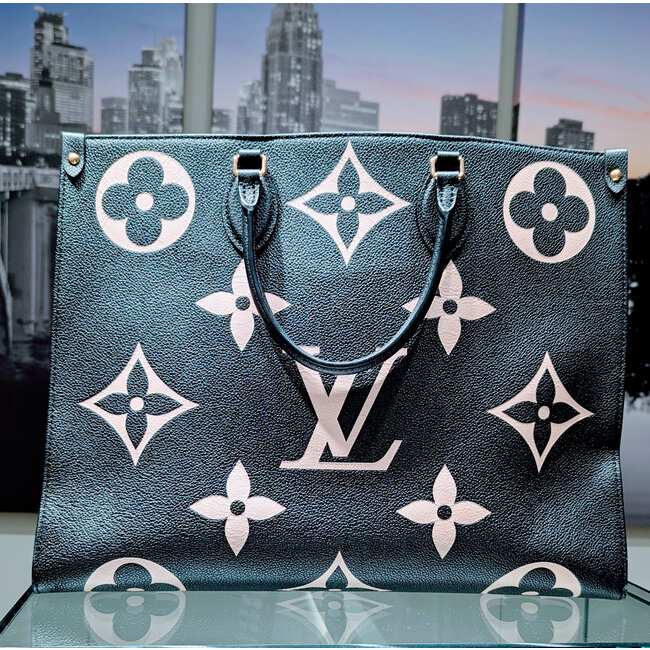Handbag Louis Vuitton OnTheGo GM Bicolor Empreinte Monogram 125095095