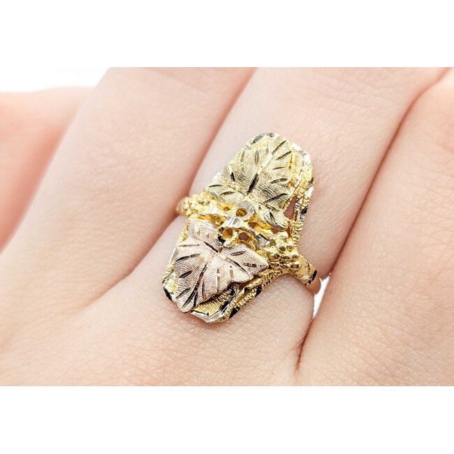 Ring Black Hills Gold Leaf Motif 10ktt 21mm Sz7 2.68g 125092035