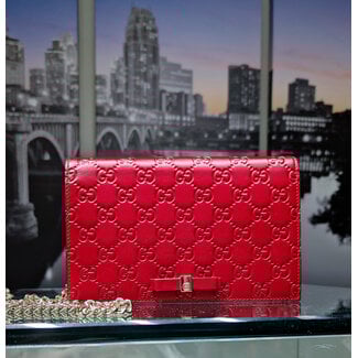 Handbag Gucci Ribbon Logo Embossed Red Leather 125105041