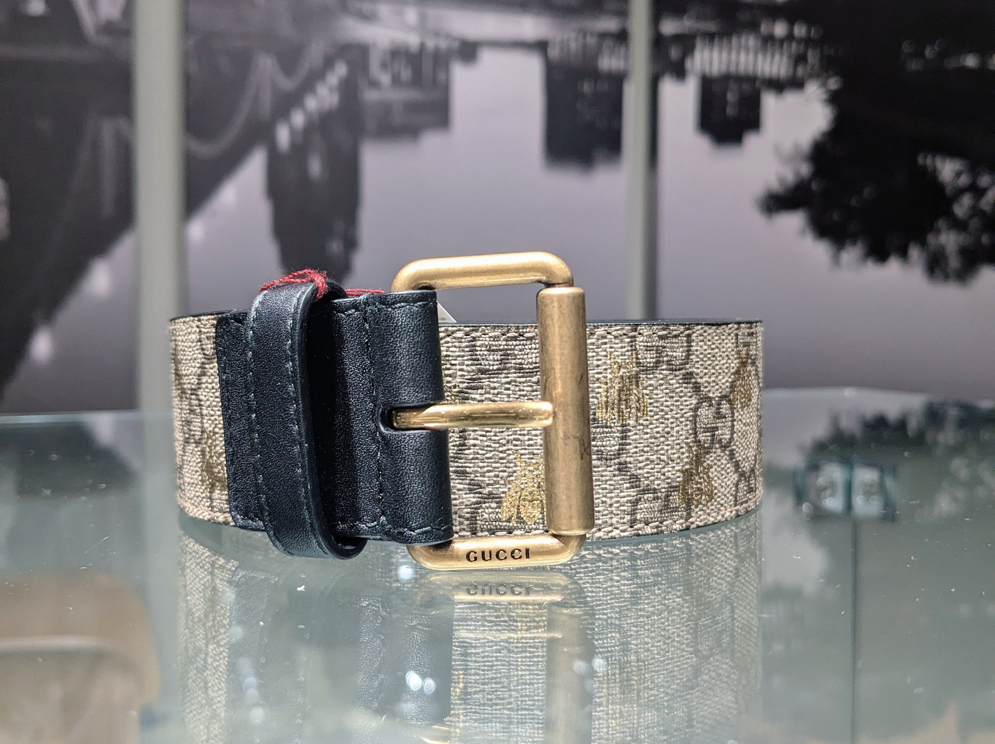 Belt Gucci GG Supreme Monogram Bees 32" 125105057 - Heritage Estate Jewelry