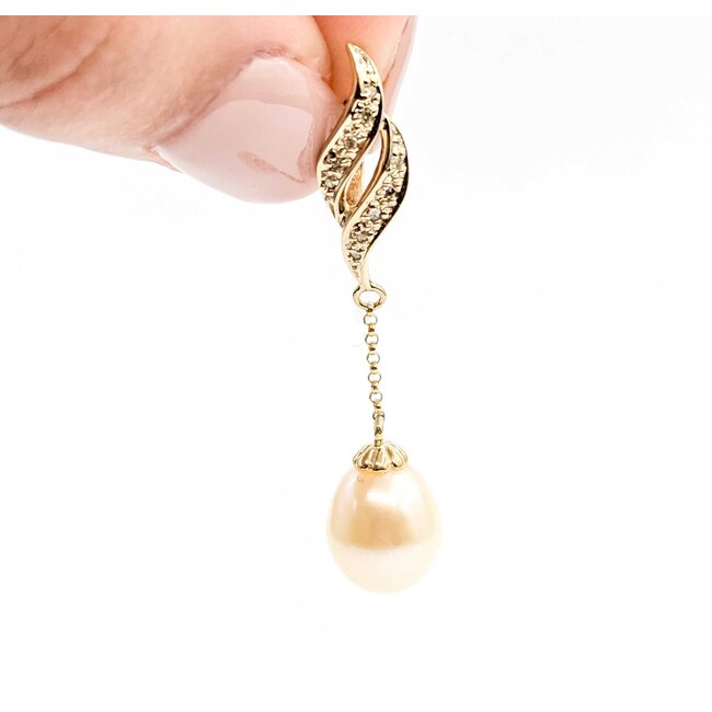 Pendant Round Single Cut Diamonds 11x9mm Pearl 18ky 41x9.5mm 2.33g 225080071