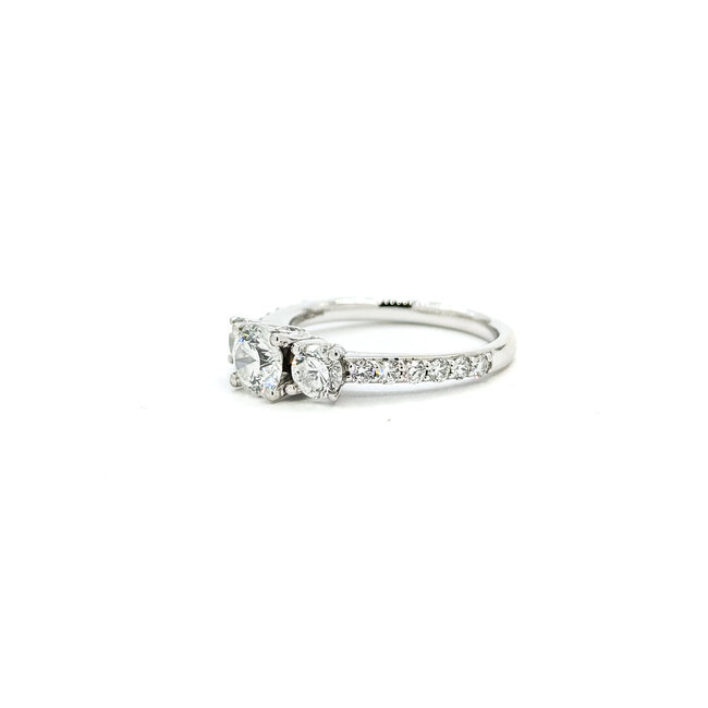 Ring 3-Stone 1.50ctw Round Diamonds 14kw 2mm Sz6 3.96g 225090049