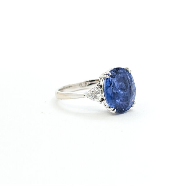 Ring 3-Stone .30ctw Trillion Diamonds 2.52ct Blue Sapphire 18kw 2.2mm Sz6.5 4.10g 125090010