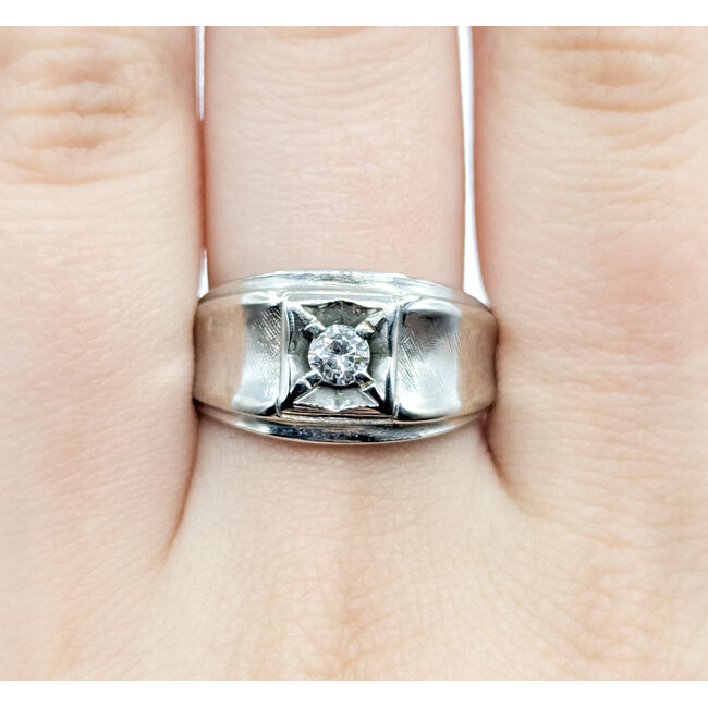 Ring 1970's .25ct Round Diamond 14kw Sz9 6.52g 225090017