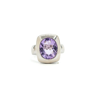 Ring Modern 5ct Light Purple Amethyst 18kw .6x.5" Sz7 8.05g 125090028