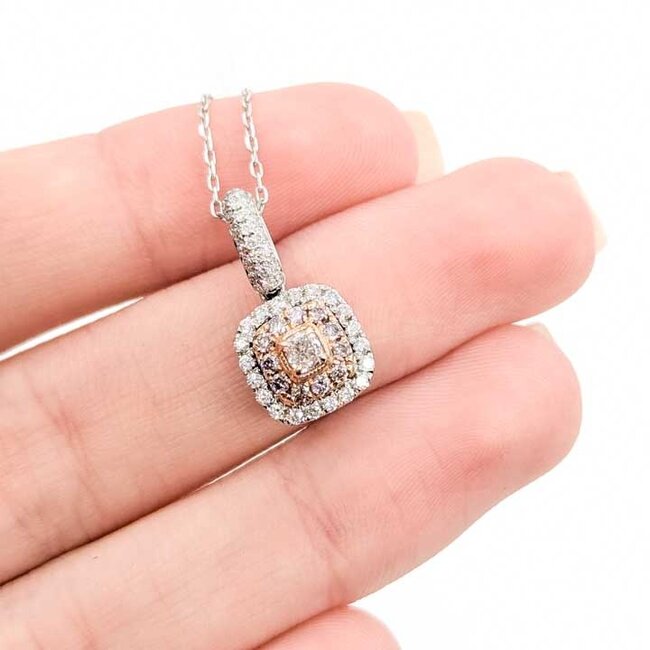 Pendant Pink Diamonds .56ctw Round Diamonds 14kw .7x.4" 18" 3.55g 125100012