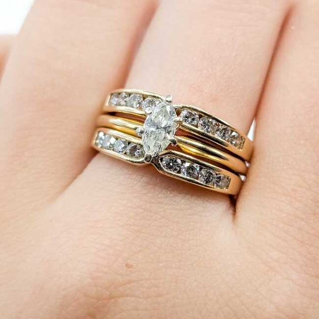 Ring 1.50ctw Marquise & Round Diamonds 14ky 9.6mm Sz7.5 8.8g 225100005