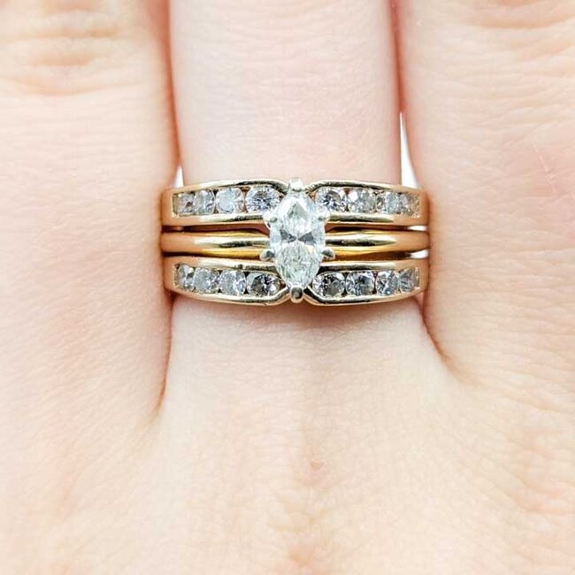 Ring 1.50ctw Marquise & Round Diamonds 14ky 9.6mm Sz7.5 8.8g 225100005