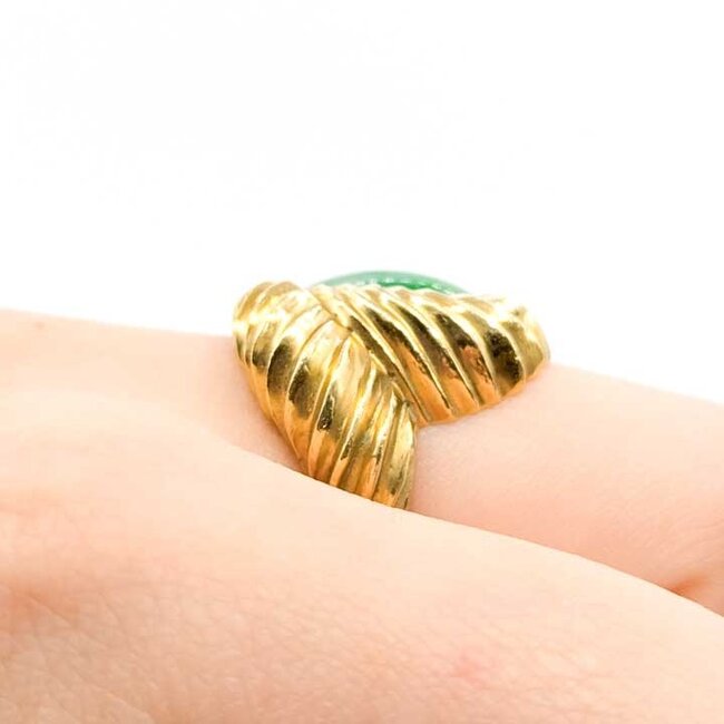 Ring Fluted Bezel 5.16ct Jade 18ky sz6.5 14.7g 225100002