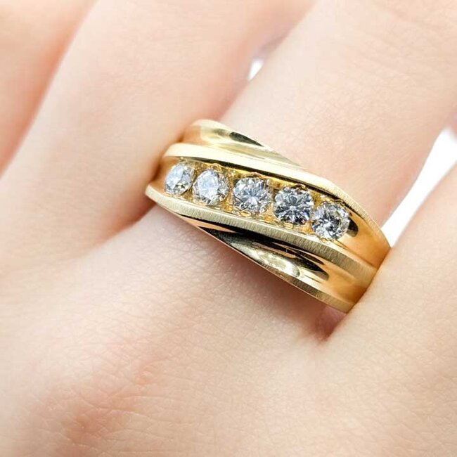 Ring 5-Stone Wave 1ctw Diamonds 14ky 10mm Sz13.5 10.38g 225100101