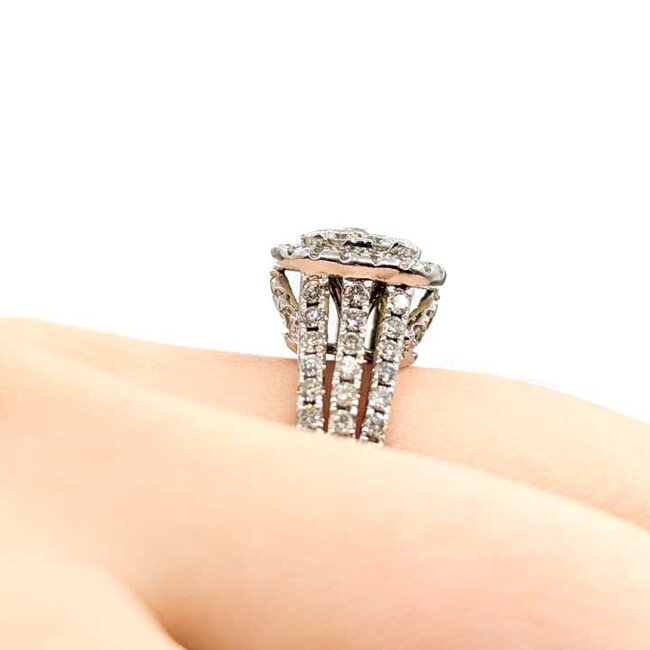 Ring Cluster Illusion Set .50ctw Round Diamonds 14kw 11mm Sz7 5.25g 125090030
