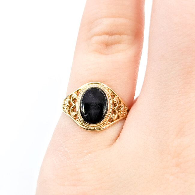 Ring Filigree .75ct Onyx 10ky 11mm Sz3.5 1.63g 125100028