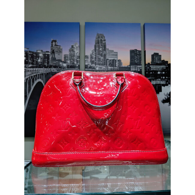 Handbag Louis Vuitton Alma Red Vernis PM 125105101