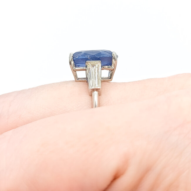 Rings 3-Stone 0.52ctw Tapered Baguette Diamonds 6.01ct Blue Sapphire PLAT 12.6mm Sz6 4.9g 225100122