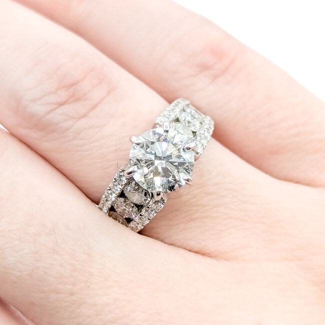 Ring 2.02ct Round Labgrown Diamond 1.59ctw Labgrown Diamonds 14kw 7mm Sz6 8.66g 225090047