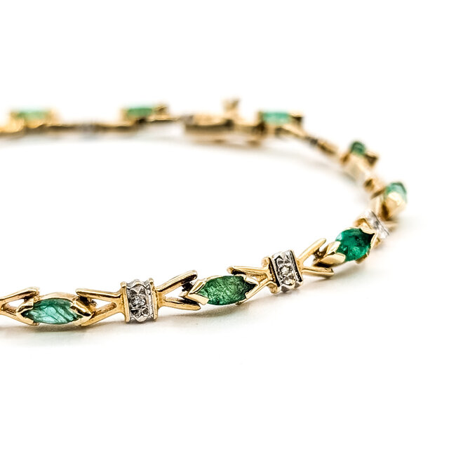 Bracelet Bow Tie .05ctw Round Diamonds 2.00ctw Emerald 14ky 3.35mm 7.5" 7.04g 125100016